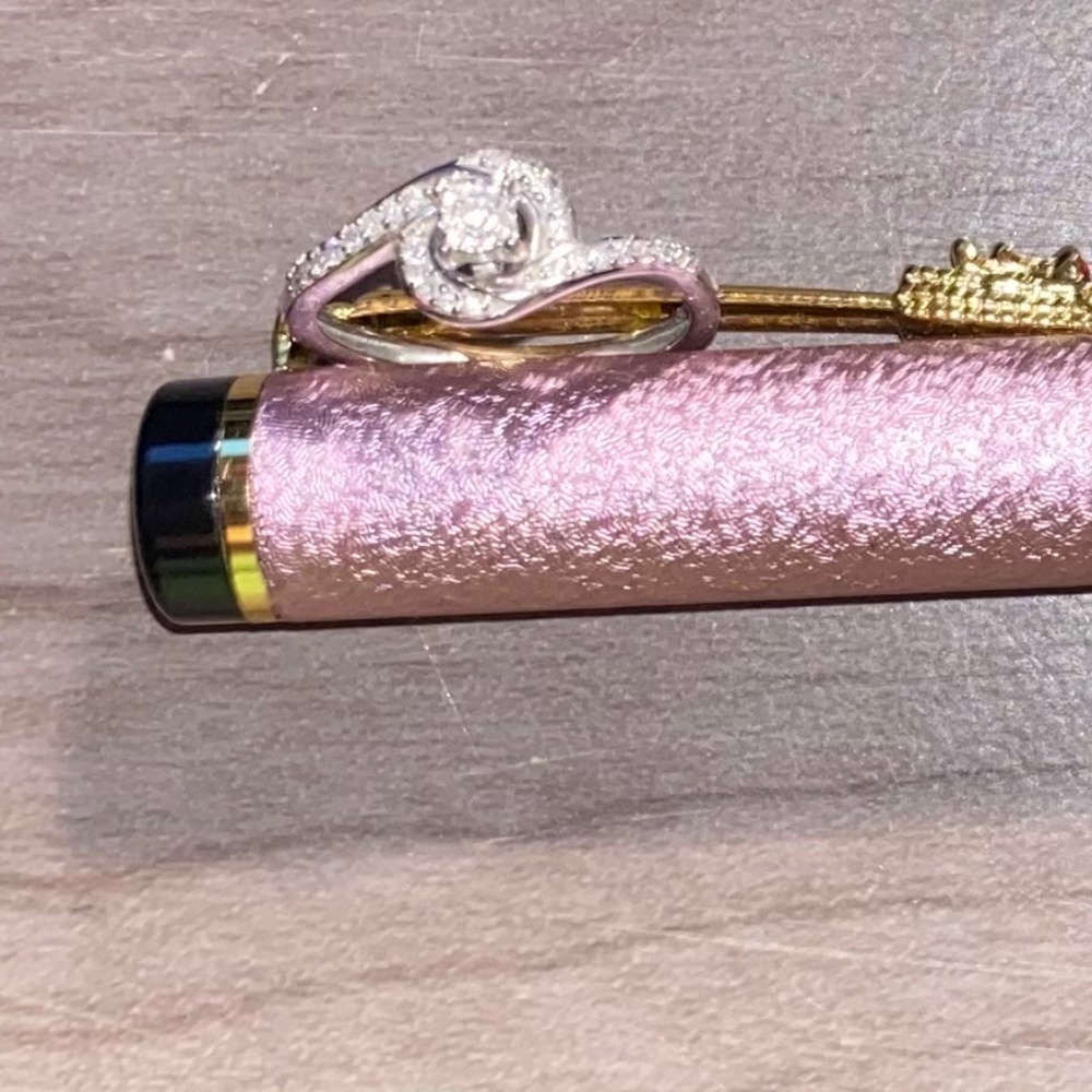 Diamond engagement ring - Picture 5 of 5